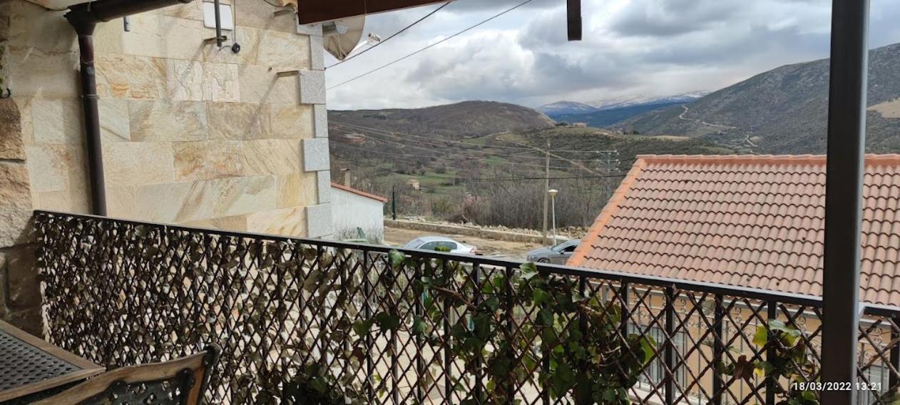La Pasailla De Gredos Guest House Navacepeda de Tormes Exterior photo